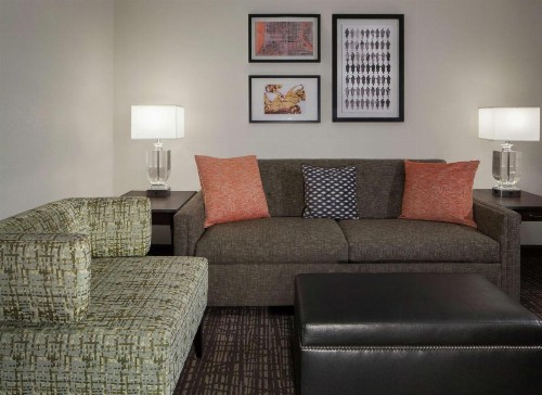 Embassy Suites by Hilton Philadelphia Airport - image 41