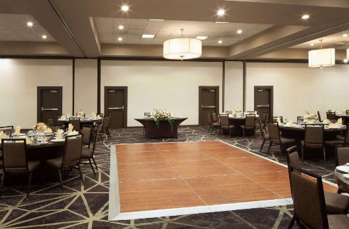 Embassy Suites by Hilton Philadelphia Airport - image 47