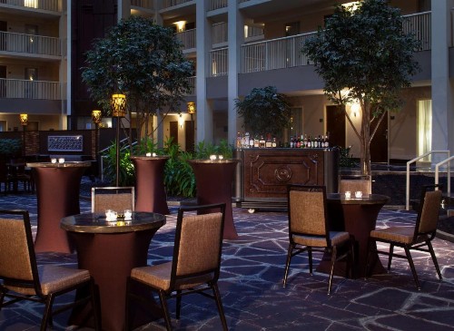 Embassy Suites by Hilton Philadelphia Airport - image 6