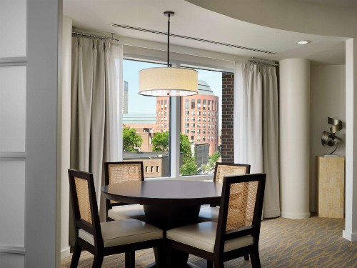The Inn at Penn A Hilton Hotel - image 21