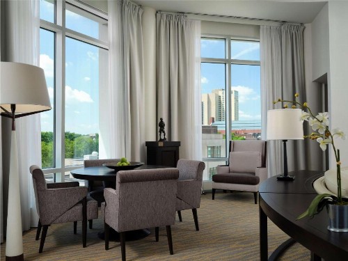The Inn at Penn A Hilton Hotel - image 40