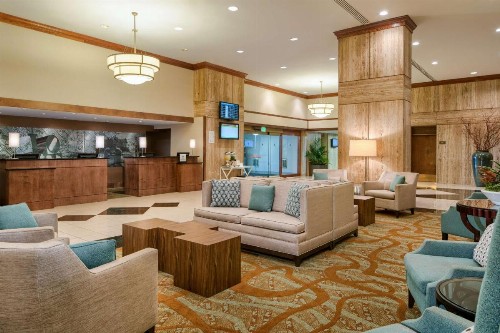 DoubleTree by Hilton Philadelphia Airport - image 9