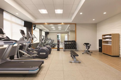 Hilton Philadelphia City Avenue - image 11