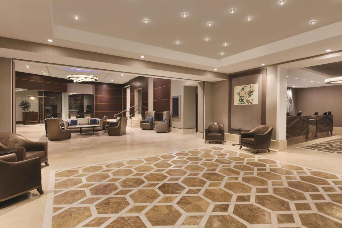 Hilton Philadelphia City Avenue - image 5