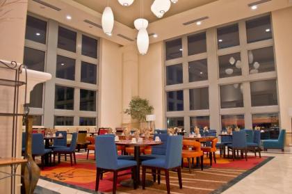 Hilton Garden Inn Philadelphia Center City - image 6