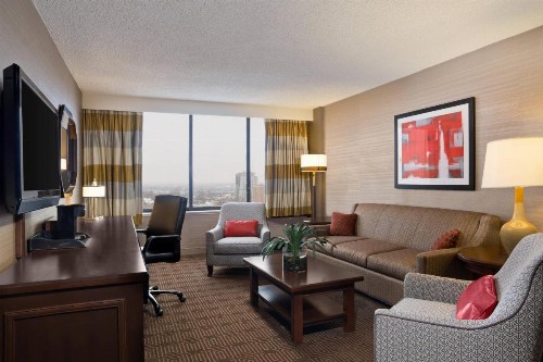Sheraton Philadelphia University City Hotel - image 16