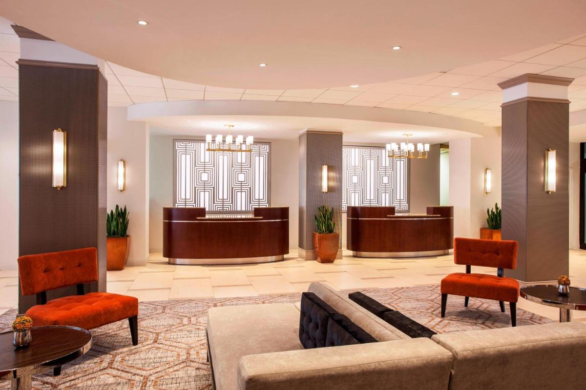 Sheraton Philadelphia University City Hotel - image 7