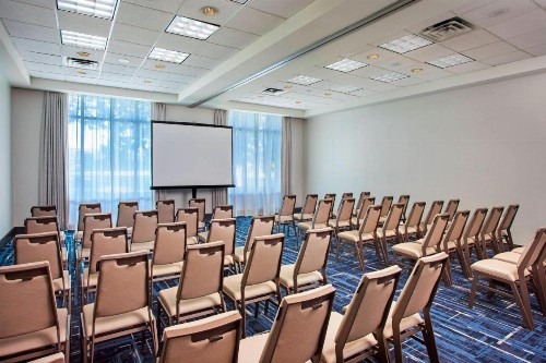 Sheraton Suites Philadelphia Airport - image 21