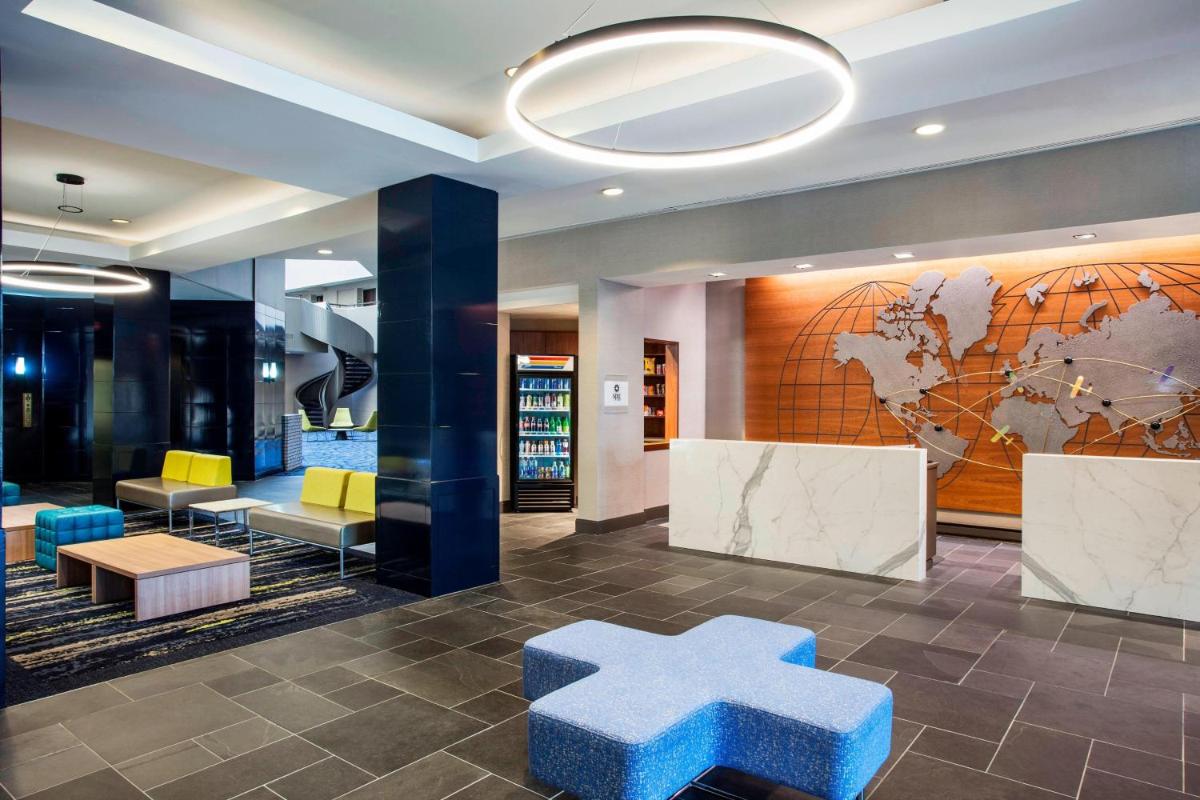 Sheraton Suites Philadelphia Airport - image 3
