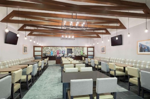 Hampton Inn Philadelphia Center City-Convention Center - image 9