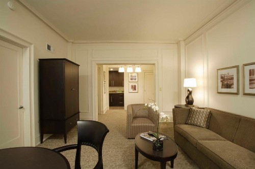 AKA Rittenhouse Square - image 8