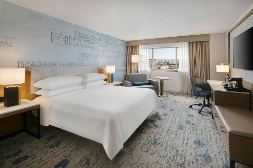 Sheraton Philadelphia Downtown - image 29