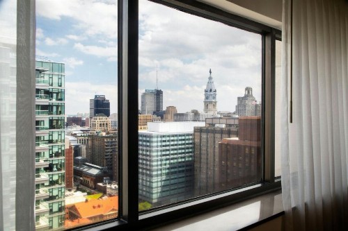 Sheraton Philadelphia Downtown - image 40