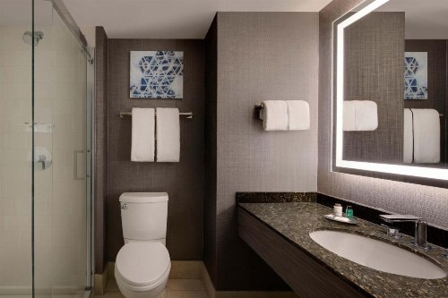 Sheraton Philadelphia Downtown - image 42
