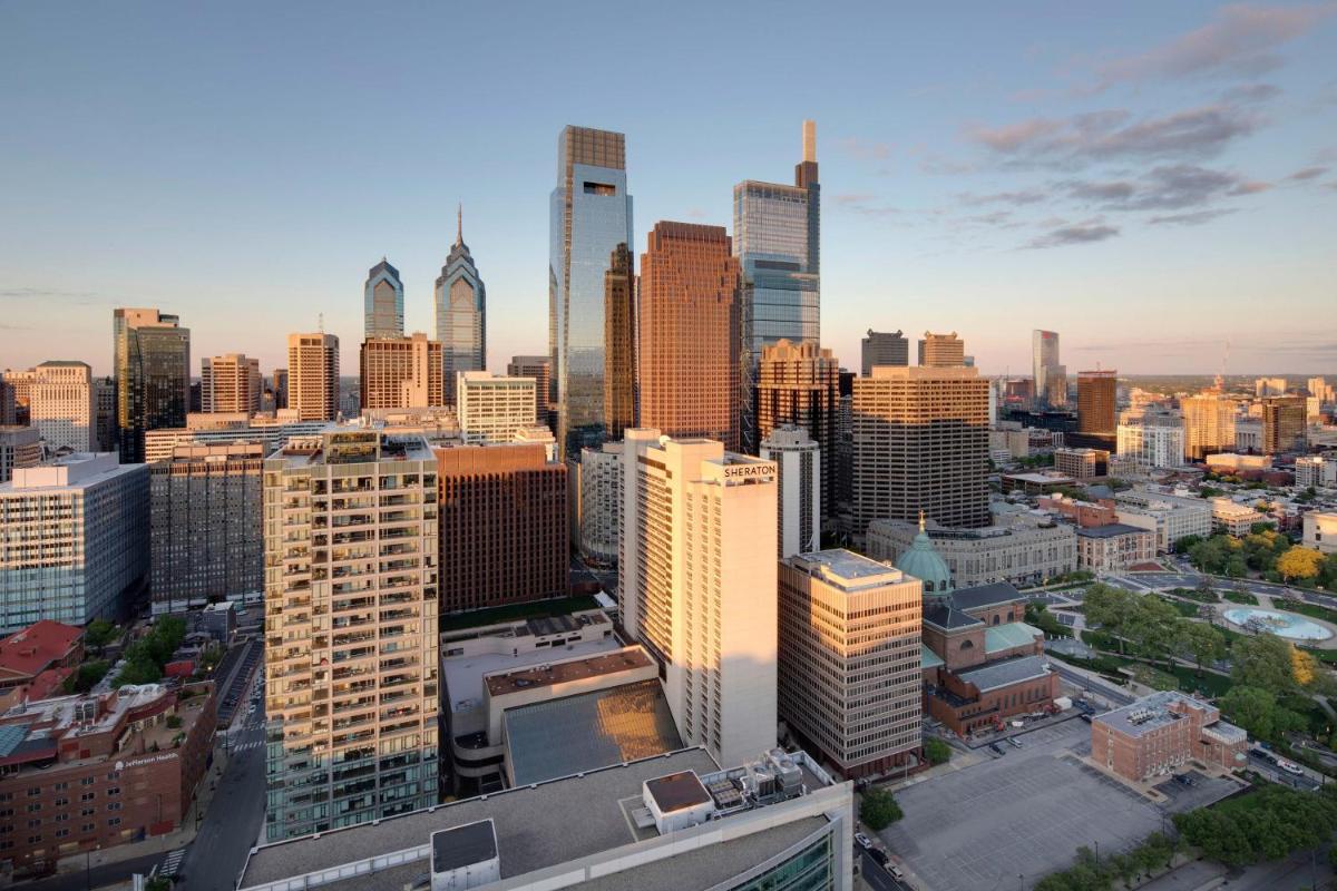 Sheraton Philadelphia Downtown - image 6