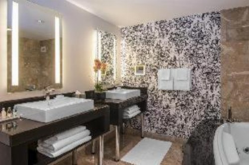 Warwick Hotel Rittenhouse Square - image 11