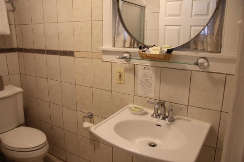 Morris House Hotel - image 11