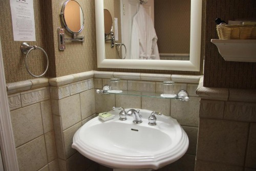 Morris House Hotel - image 45
