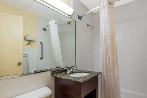 Days Inn by Wyndham Philadelphia - Roosevelt Boulevard - image 29