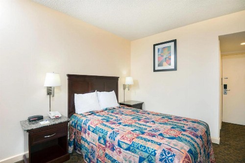 Days Inn by Wyndham Philadelphia - Roosevelt Boulevard - image 36