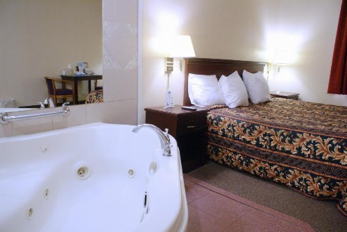 Days Inn by Wyndham Philadelphia - Roosevelt Boulevard - image 38