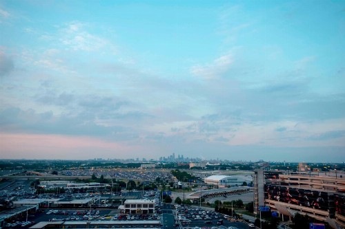 Philadelphia Airport Marriott - image 10
