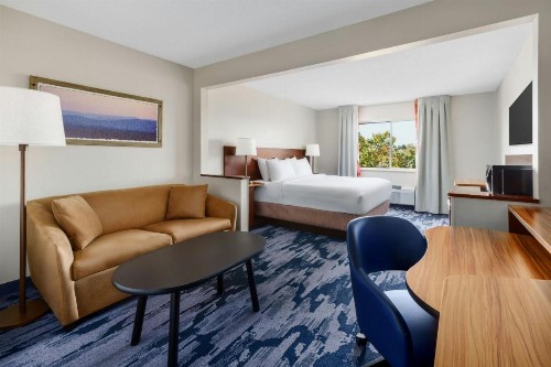 Fairfield Inn Philadelphia Airport - image 8