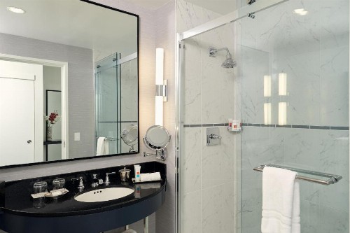 Loews Philadelphia Hotel - image 16