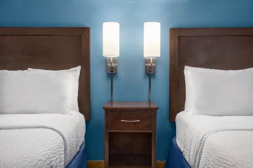 Days Inn by Wyndham Philadelphia Convention Center - image 19