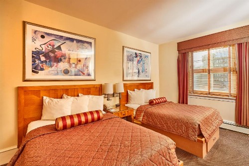 Alexander Inn - image 14