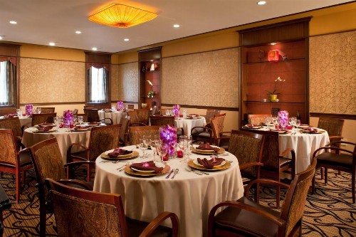 Chestnut Hill Hotel - image 23