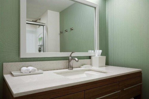 Home2 Suites by Hilton Philadelphia Convention Center - image 16