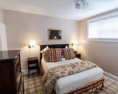 La Reserve Bed and Breakfast - image 20