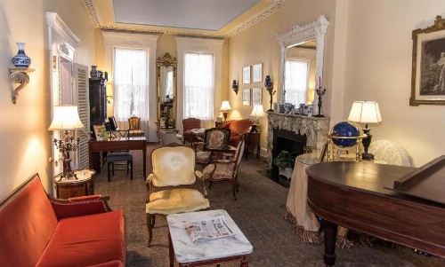 La Reserve Bed and Breakfast - image 3
