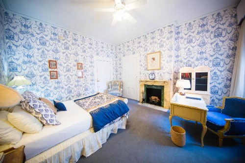 La Reserve Bed and Breakfast - image 5
