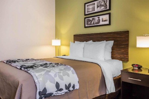 Sleep Inn Center City - image 10