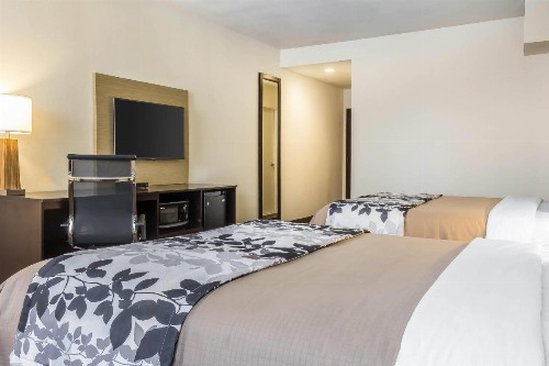 Sleep Inn Center City - image 17