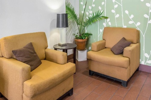 Sleep Inn Center City - image 6