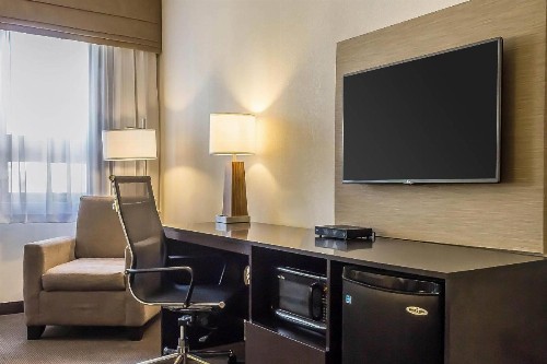 Sleep Inn Center City - image 9