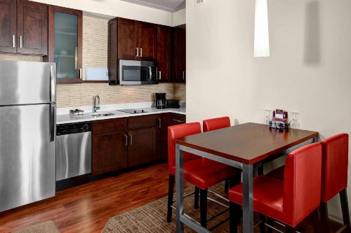 Residence Inn by Marriott Philadelphia Airport - image 19