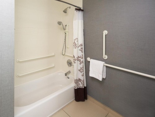Residence Inn by Marriott Philadelphia Airport - image 34