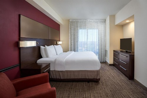 Residence Inn by Marriott Philadelphia Airport - image 9