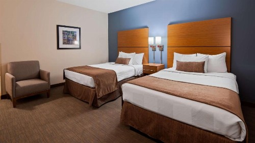 Best Western Plus Philadelphia Convention Center Hotel - image 2
