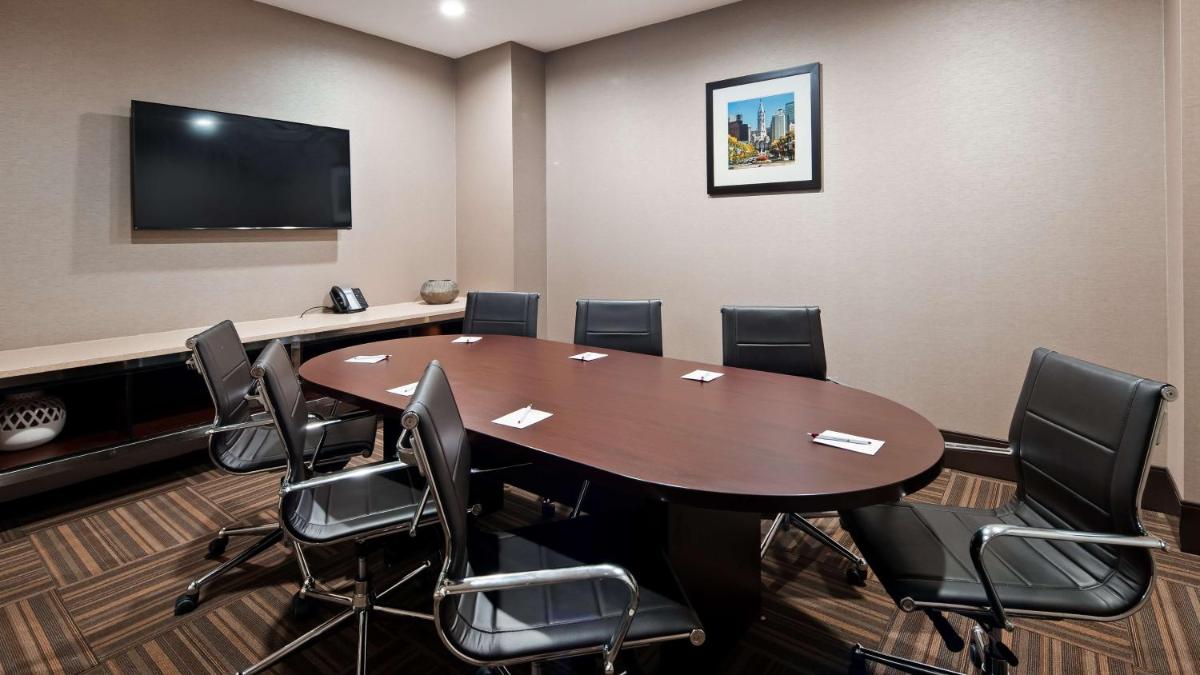Best Western Plus Philadelphia Convention Center Hotel - image 5