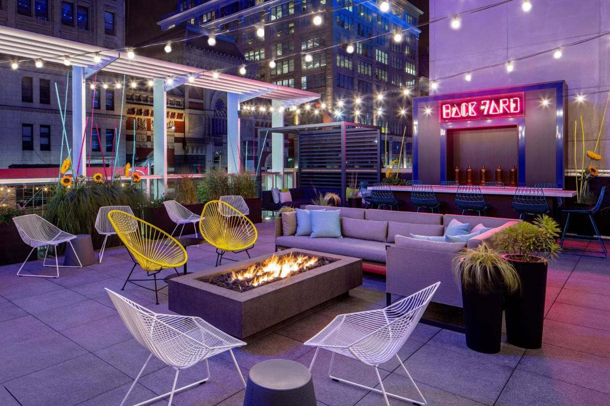 Aloft Philadelphia Downtown - main image