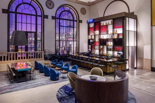 Aloft Philadelphia Downtown - image 18