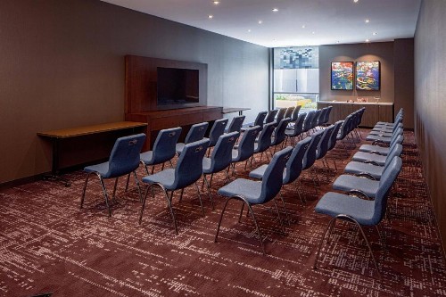 Aloft Philadelphia Downtown - image 21