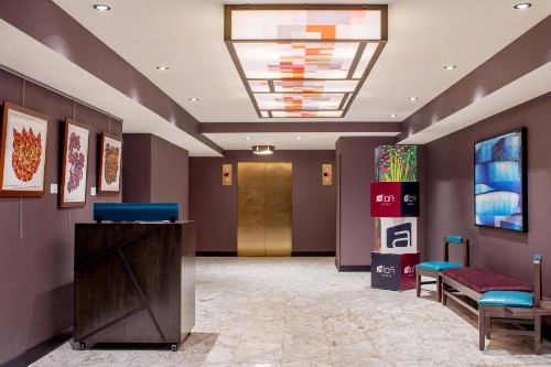 Aloft Philadelphia Downtown - image 26