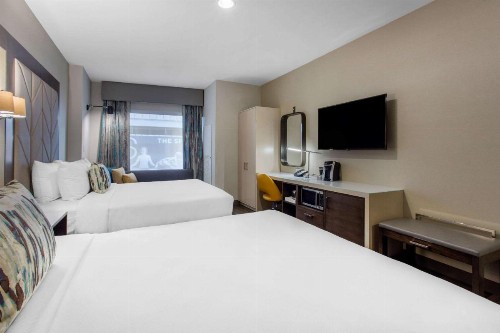 Cambria Hotel Philadelphia Downtown Center City - image 14