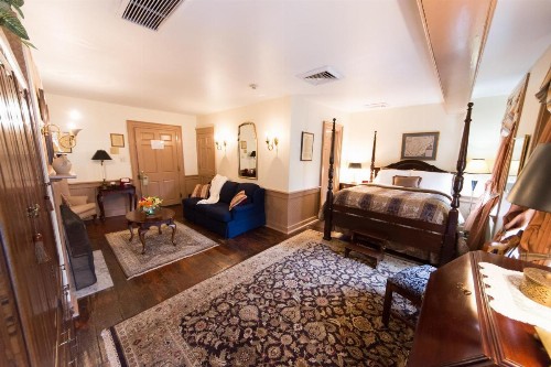 Thomas Bond House - image 45